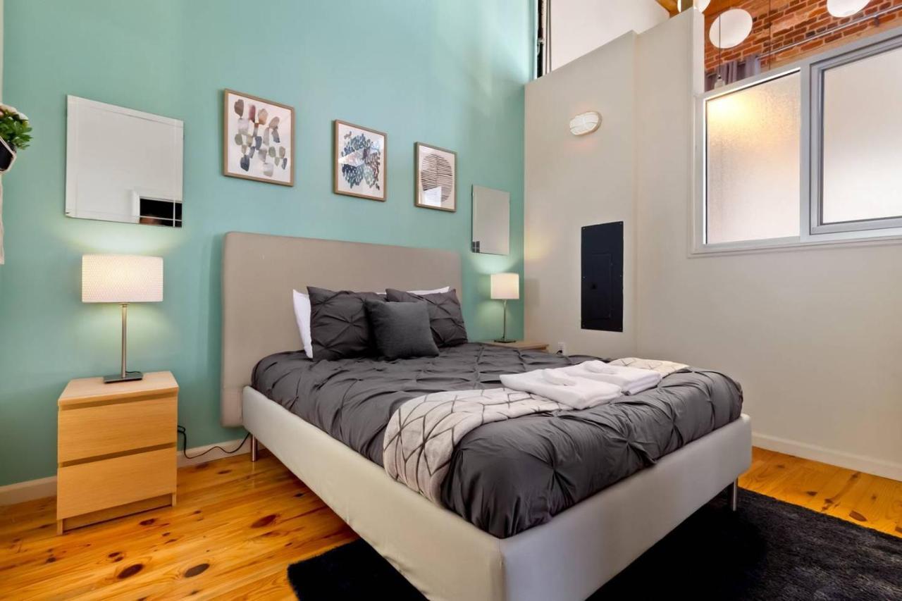 Апартаменты Trifecta Historic Brick 2Br Getaway Superhost Дарем Номер фото